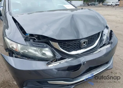 2015 Honda Civic Lx z USA, uszkodzony, nr VIN 19XFB2F54FE249811